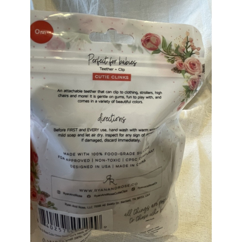 Ryan And Rose Cutie Clinks Teether + Clip Perfect For Babies 0m+ Neutral NEW! - Picture 4 of 4